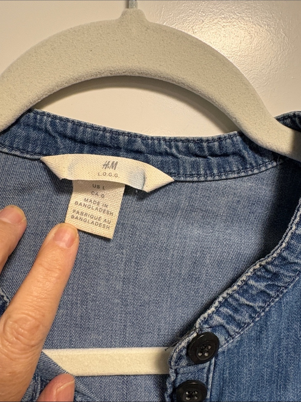 H&M Light Blue Denim Ruffle Button-Front Shirt - Picture 2 of 3
